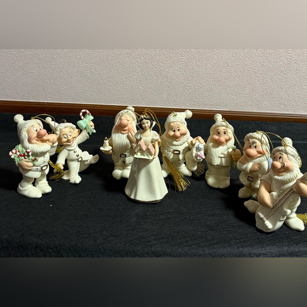 Lenox Snow White and Seven Dwarfs ornament set